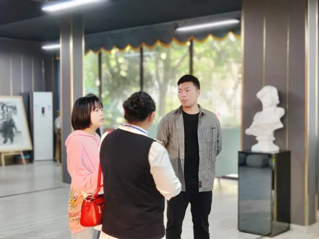 重庆画室龙行艺术五一游学宠粉季，你想了解的全在这！图十八