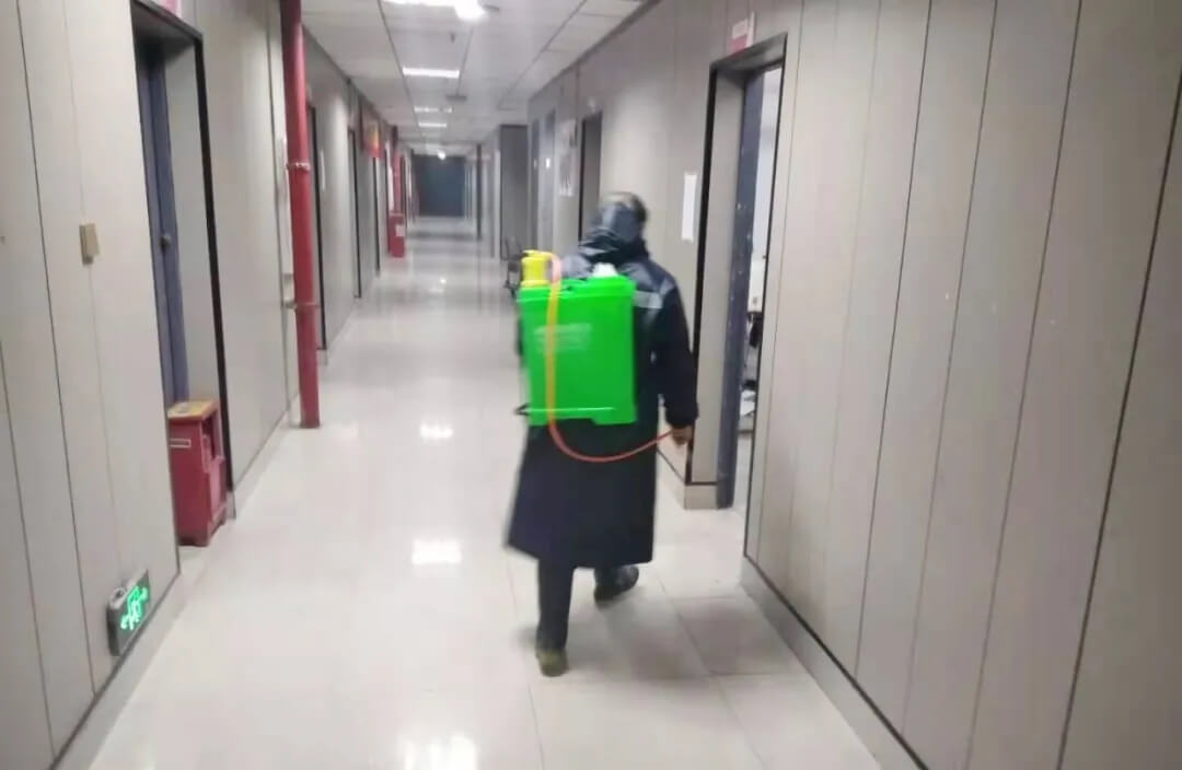 重庆龙行艺术多措并举做好防疫行动，全封闭式管理保障12