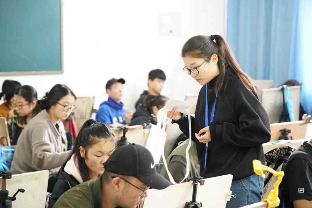 已有省市发布2021届美术联考大纲，重庆美术培训画室美术生速看！
