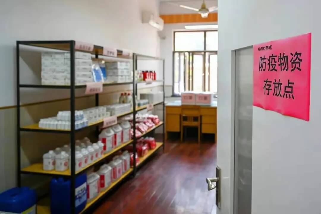 重庆龙行艺术多措并举做好防疫行动，全封闭式管理保障6